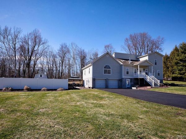 12 Jay Lane, Hopewell Junction, NY 12533