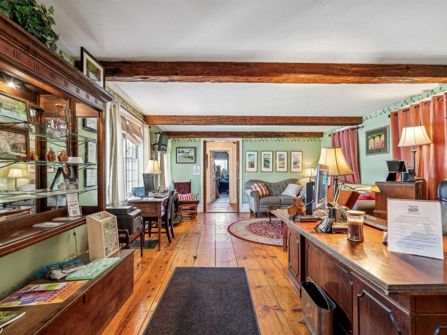 Property Image 12