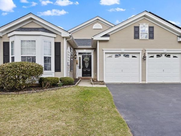 10 MINUTEMAN CIRCLE, ALLENTOWN, NJ 08501