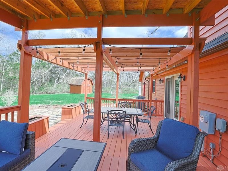 8585 Cedar Hill Road, Waynesville, OH 45068 Photo 6