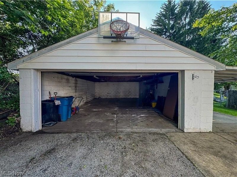 101 Ridgeway Street , Struthers, OH 44471 Photo 31