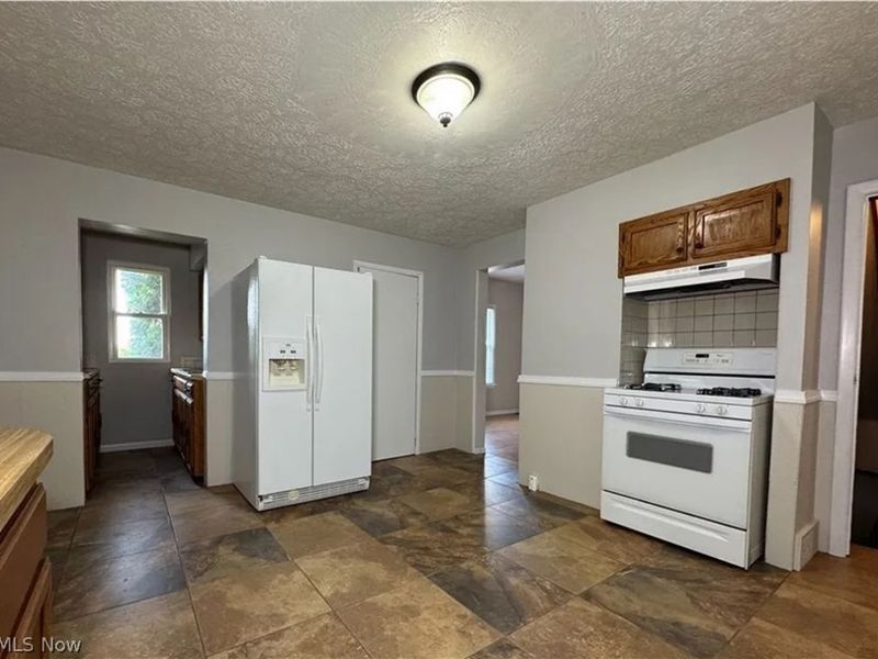 101 Ridgeway Street , Struthers, OH 44471 Photo 37