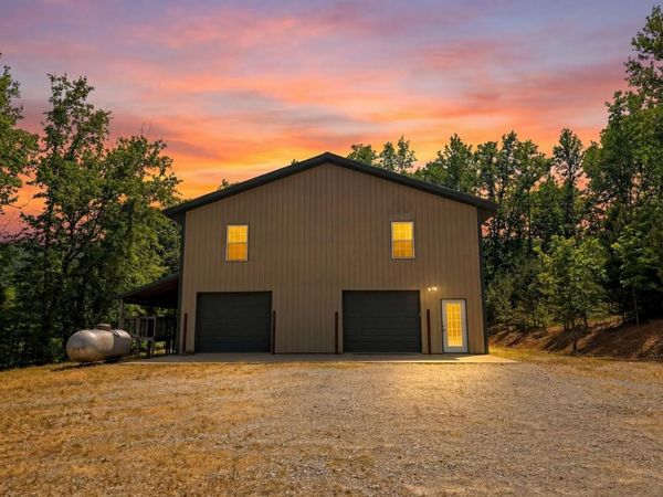 11688 U.S. 60 , Van Buren, MO 63965