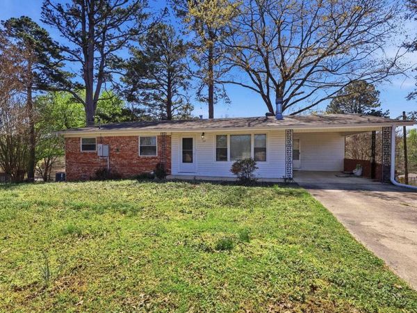 331 Lakeshore Drive, Hot Springs, AR 71913