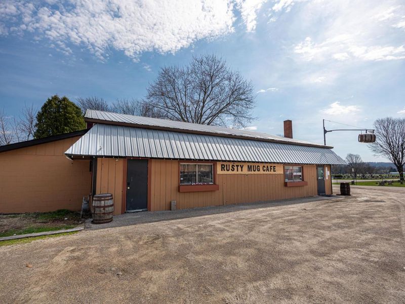 1330 S 6th Street, Coshocton, OH 43812 Photo 2