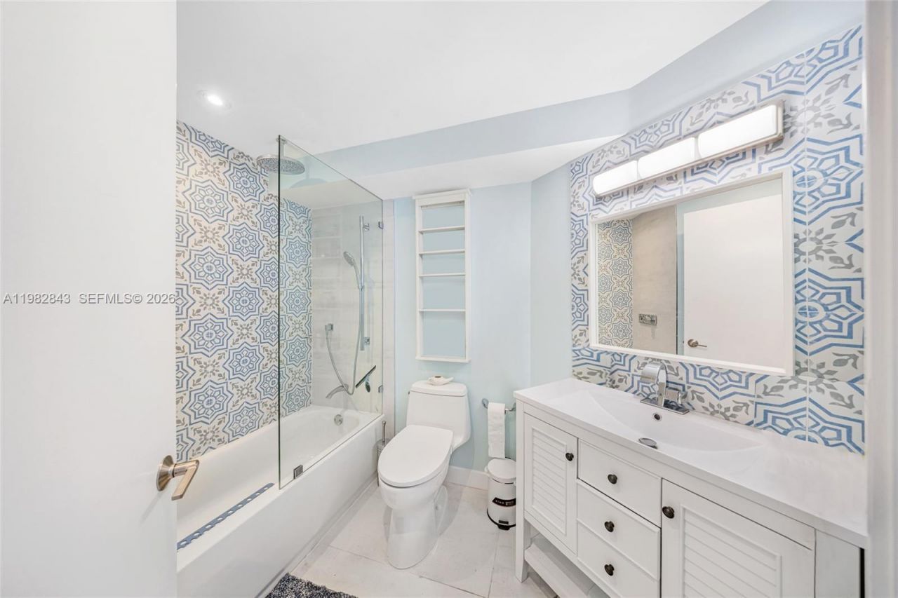 1688 West Ave , Unit 801, Miami Beach, FL 33139 Photo