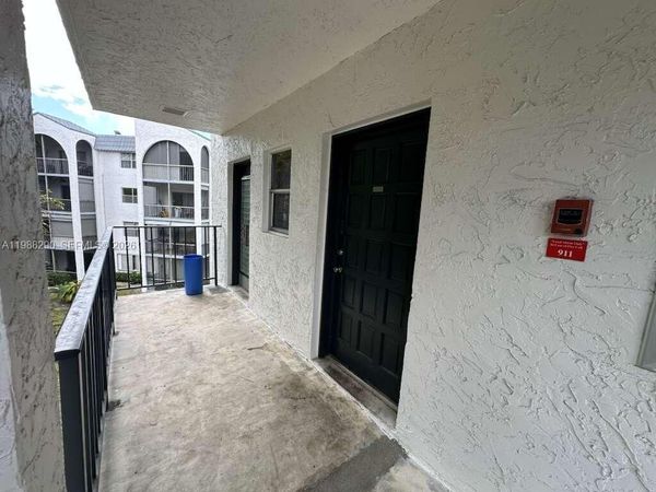 3300 Spanish Moss Ter, Unit 301, Lauderhill, FL 33319