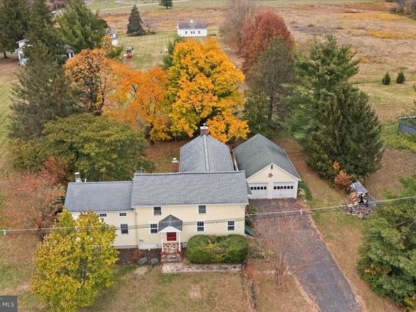 209 HARBOR WOODSVILLE, HOPEWELL, NJ 08530