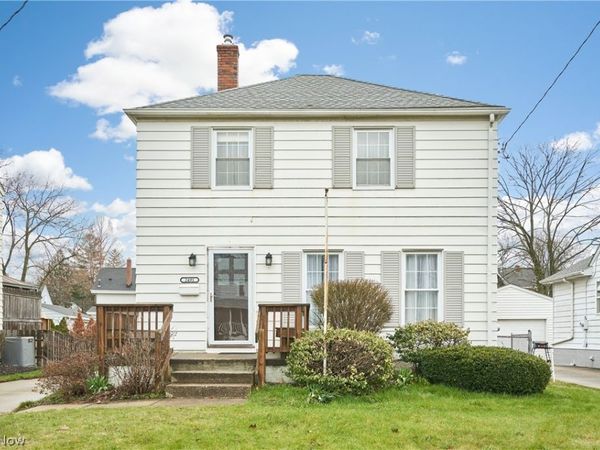 2491 8th Street , Cuyahoga Falls, OH 44221