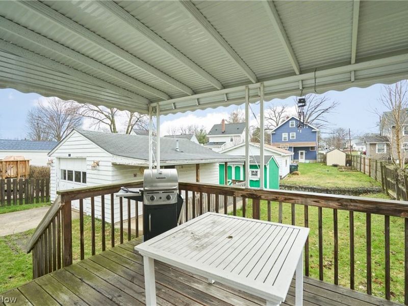 2491 8th Street, Cuyahoga Falls, OH 44221 Photo 2