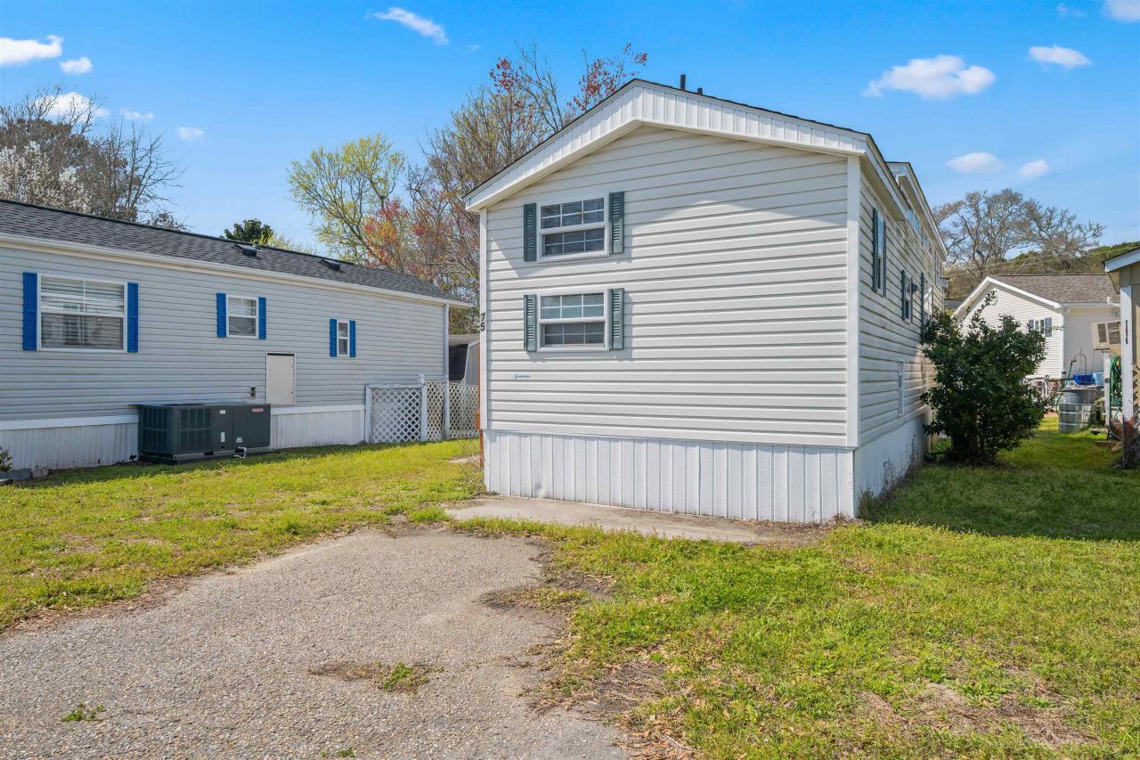 5400 Little River Neck Rd. Photo 14