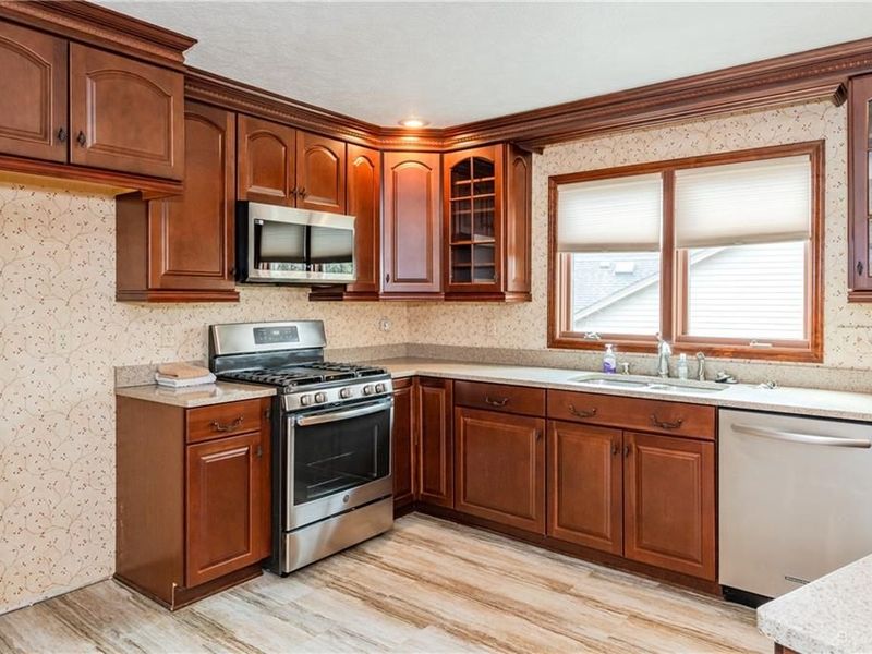 6485 Landsend Court, Butler Township, OH 45414 Photo 14