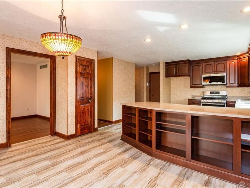 6485 Landsend Court, Butler Township, OH 45414 Photo 18