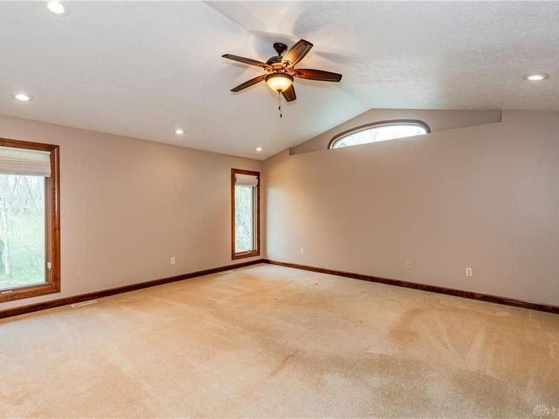 6485 Landsend Court, Butler Township, OH 45414 Photo 20