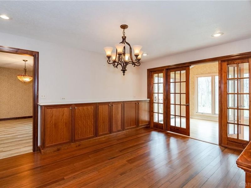 6485 Landsend Court, Butler Township, OH 45414 Photo 8