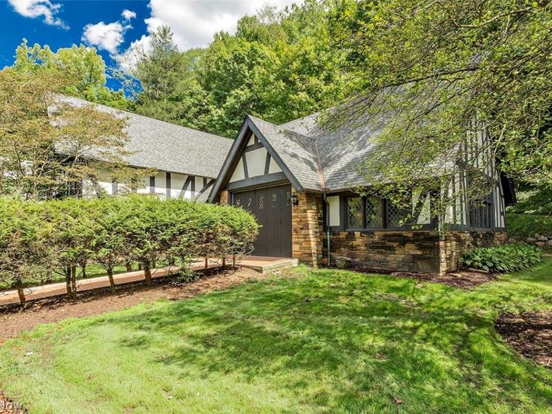 7020 S Woodland Road , Chagrin Falls, OH 44022 Photo 25