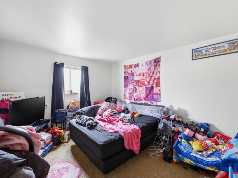 3092-3094 Cressing Court , Columbus, OH 43227 Photo 15