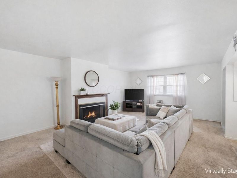 3092-3094 Cressing Court , Columbus, OH 43227 Photo 3