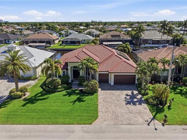 2217 SE 19th AVE, CAPE CORAL, FL 33990