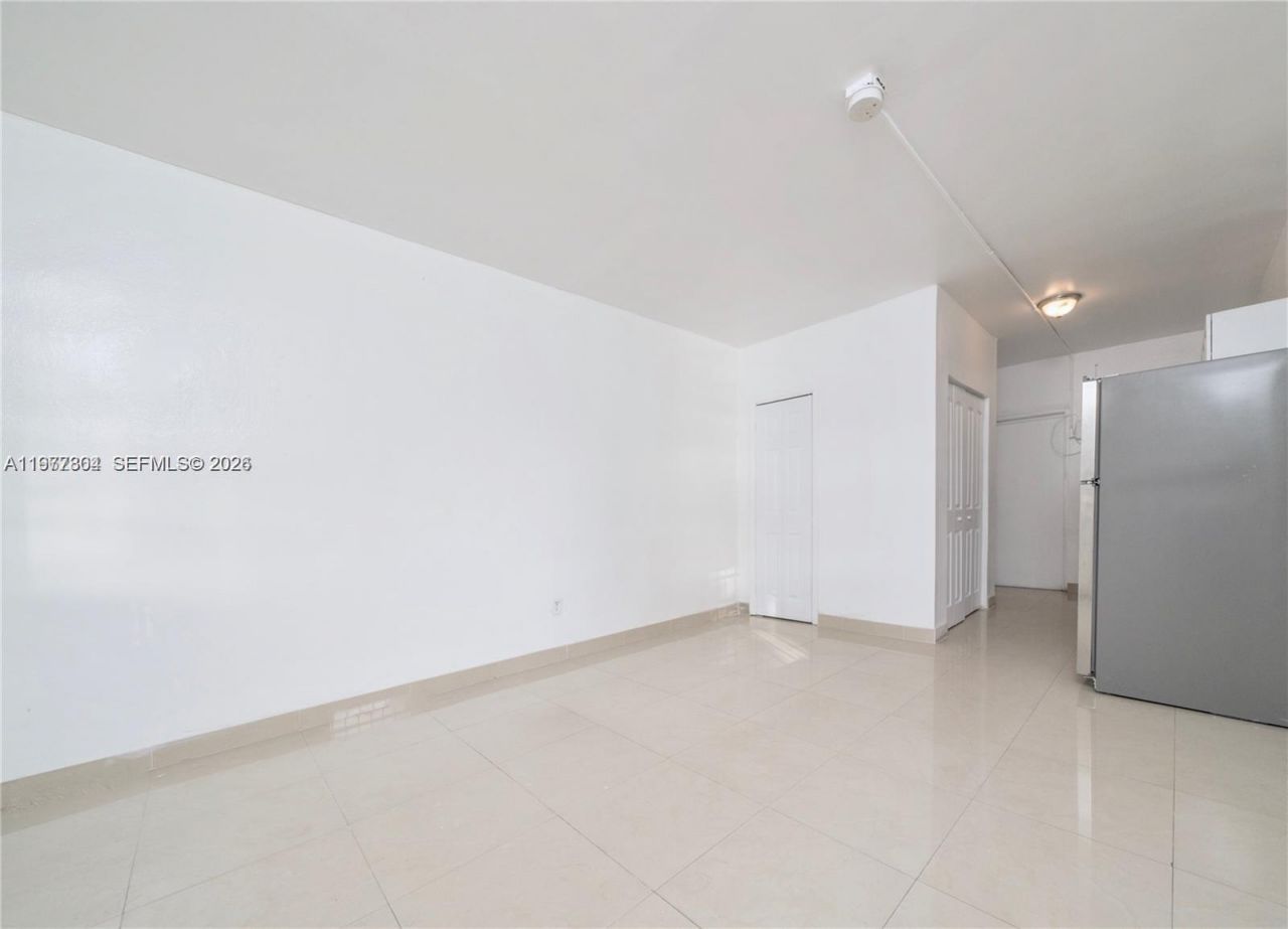 5807 SW 25th St , Unit 1-18, West Park, FL 33023 Photo