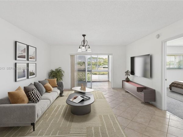 7887 Golf Circle Dr, Unit 203M, Margate, FL 33063