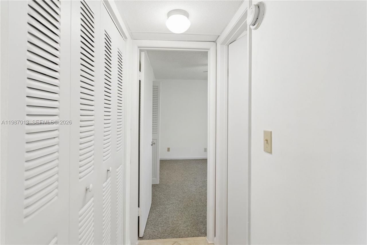 7887 Golf Circle Dr, Unit 203M, Margate, FL 33063 Photo