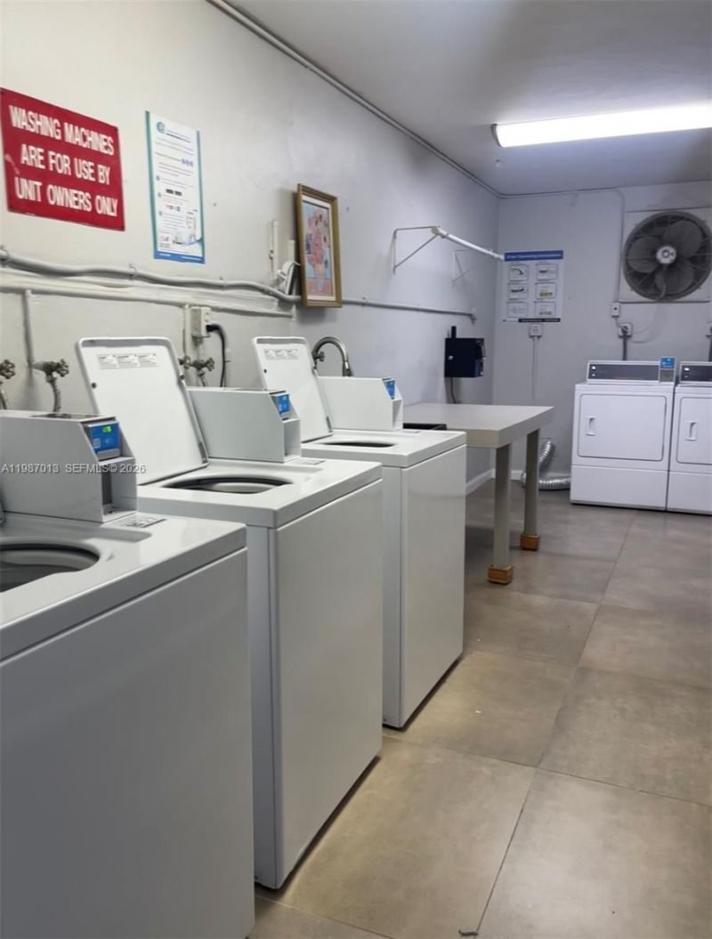 7887 Golf Circle Dr, Unit 203M, Margate, FL 33063 Photo