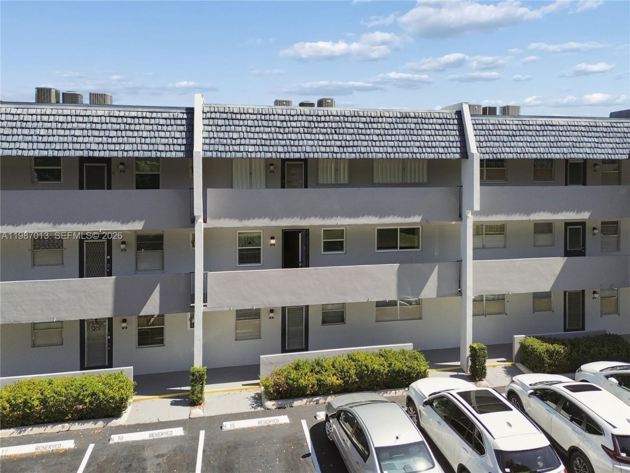 7887 Golf Circle Dr, Unit 203M, Margate, FL 33063 Photo