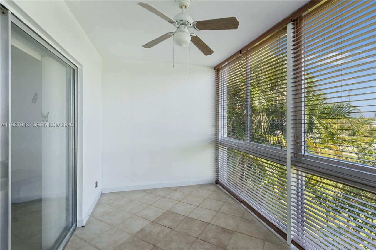 7887 Golf Circle Dr, Unit 203M, Margate, FL 33063 Photo