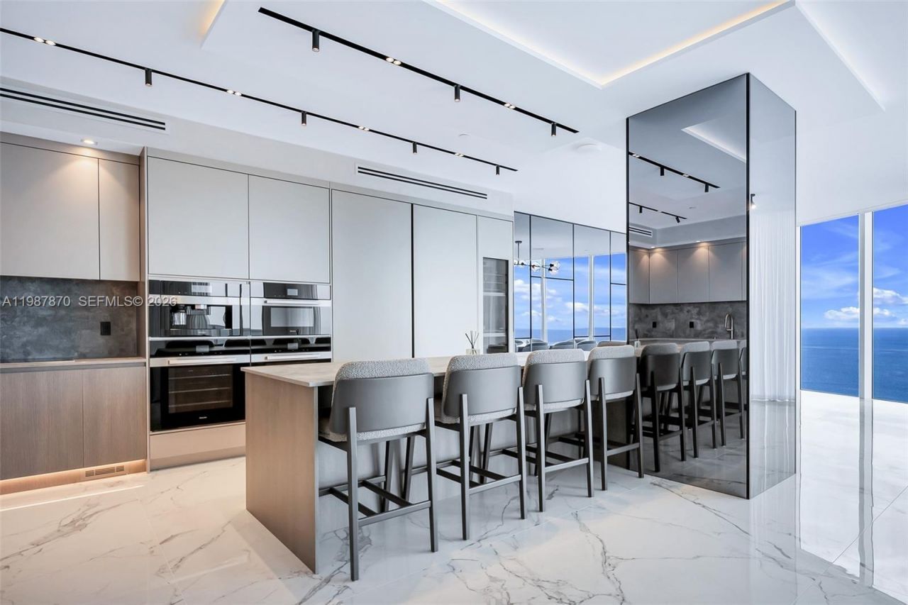 2711 S Ocean Dr , Unit 3905, Hollywood, FL 33019 Photo