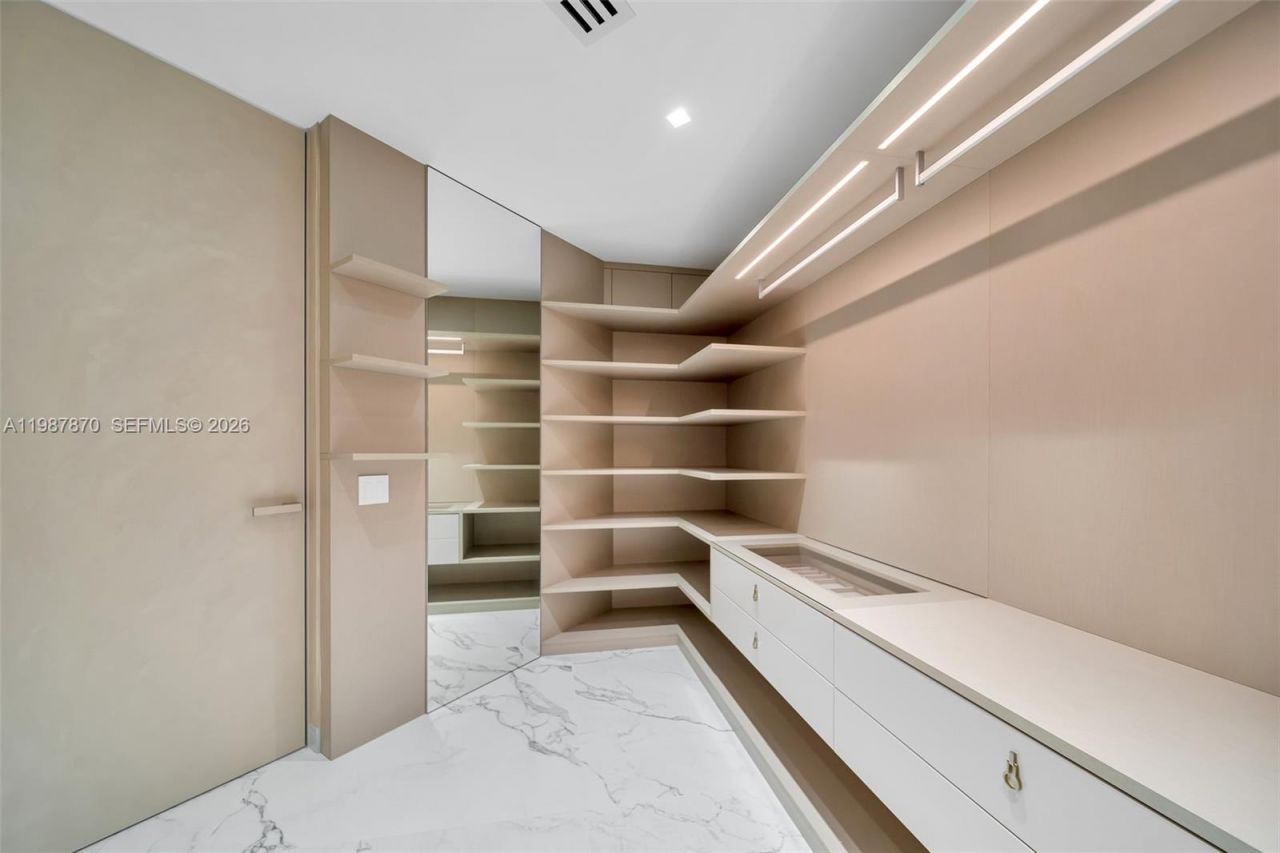 2711 S Ocean Dr , Unit 3905, Hollywood, FL 33019 Photo