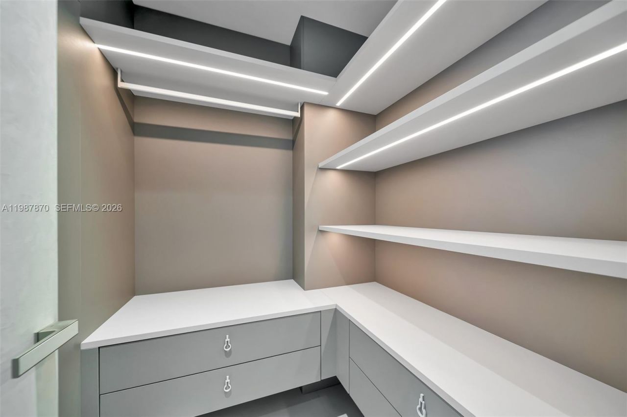 2711 S Ocean Dr , Unit 3905, Hollywood, FL 33019 Photo