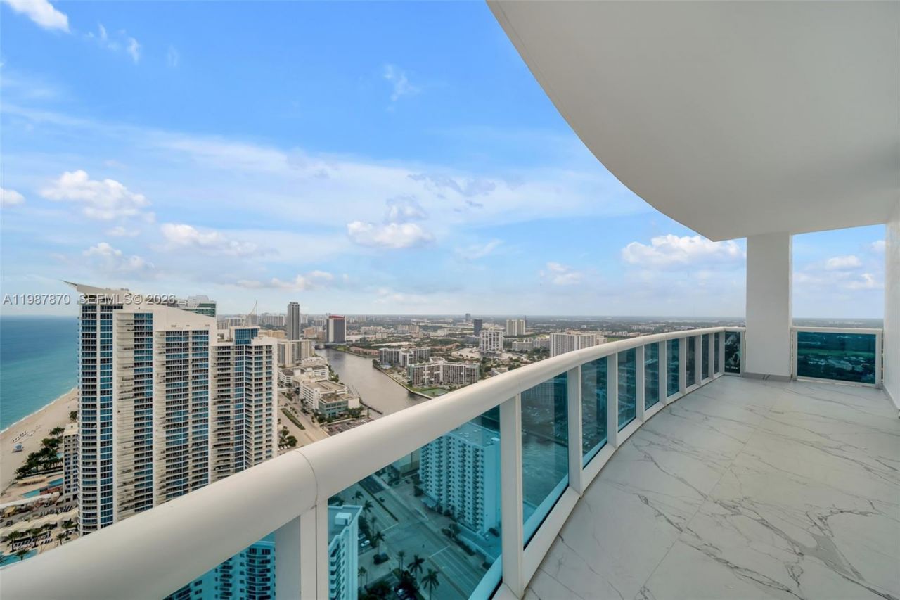 2711 S Ocean Dr , Unit 3905, Hollywood, FL 33019 Photo