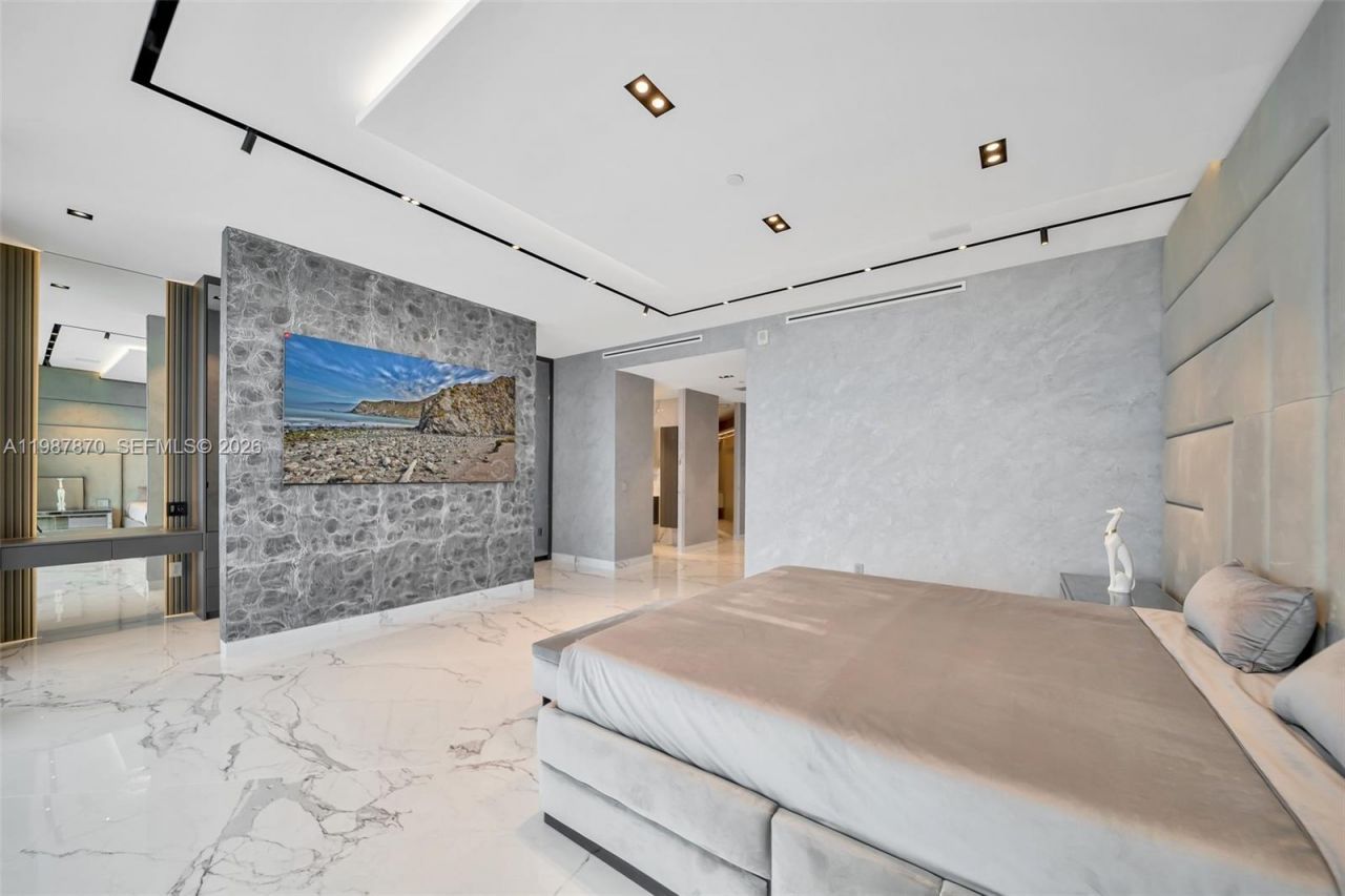 2711 S Ocean Dr , Unit 3905, Hollywood, FL 33019 Photo