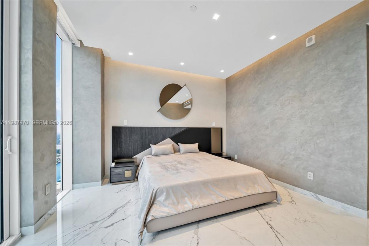 2711 S Ocean Dr , Unit 3905, Hollywood, FL 33019 Photo