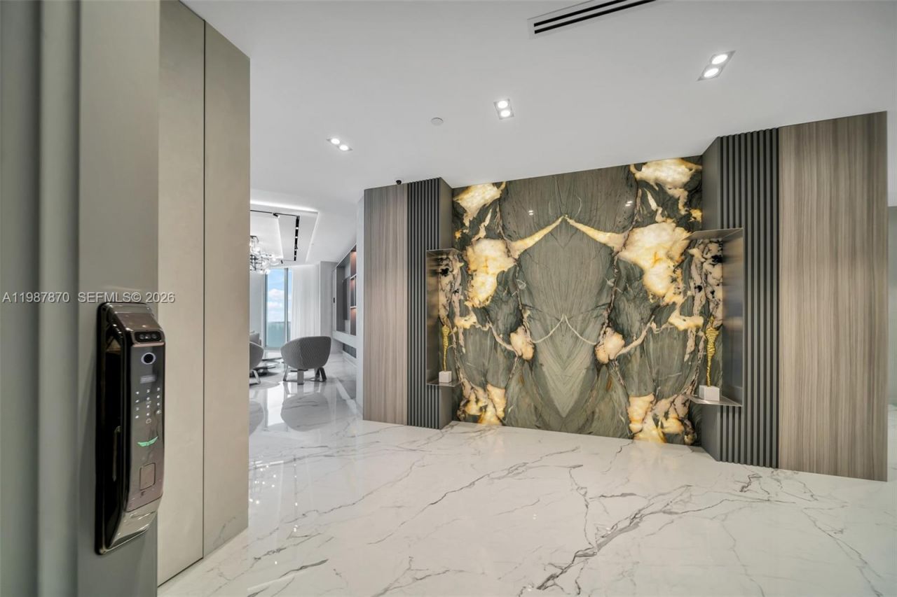 2711 S Ocean Dr , Unit 3905, Hollywood, FL 33019 Photo