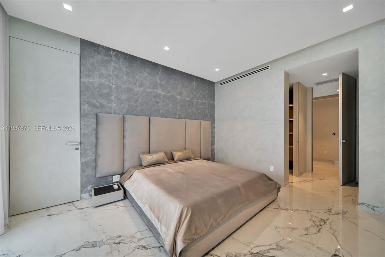 2711 S Ocean Dr , Unit 3905, Hollywood, FL 33019 Photo