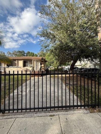 551-553 NE 133rd St , North Miami, FL 33161 Photo