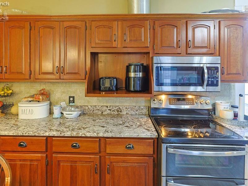 4010 Drake Road, Norwalk, OH 44857 Photo 9