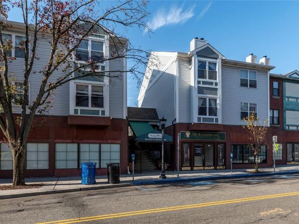 50 N Broadway, Unit 17, Nyack, NY 10960