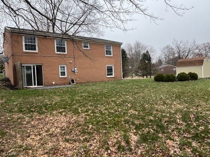 1378 Devon Drive NW, North Canton, OH 44720 Photo 3