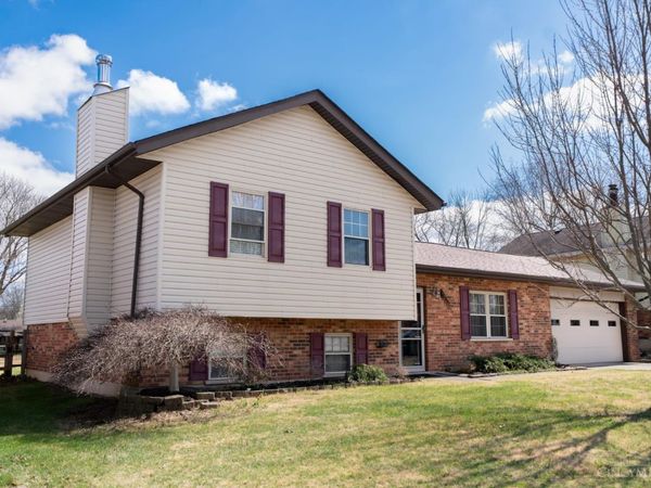 5912 Coachmont Drive, Fairfield, OH 45014