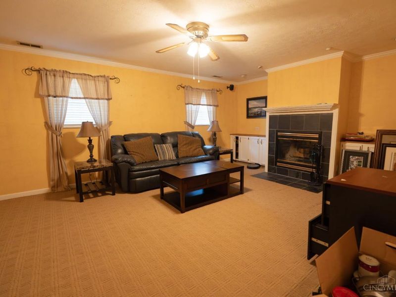 5912 Coachmont Drive, Fairfield, OH 45014 Photo 12