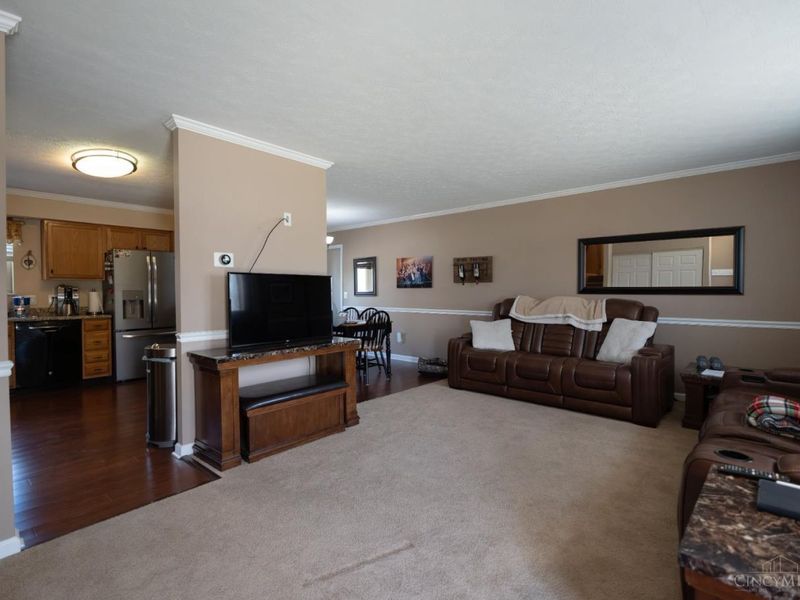 5912 Coachmont Drive, Fairfield, OH 45014 Photo 3