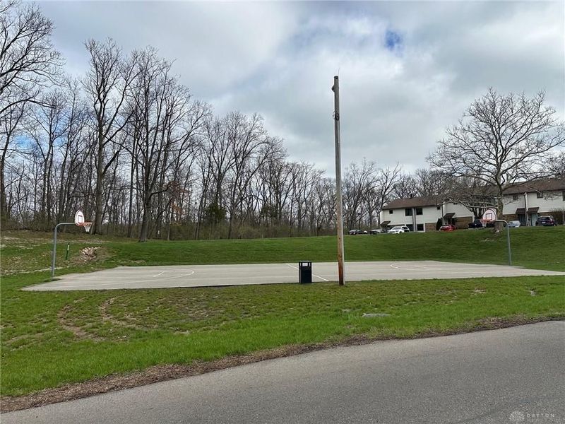 6496 Quintessa Court, Miami Township, OH 45449 Photo 25