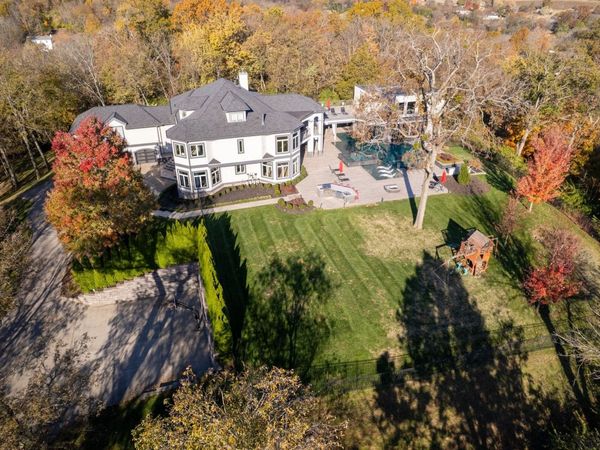 813 Deercrossing, Nashville, TN 37220