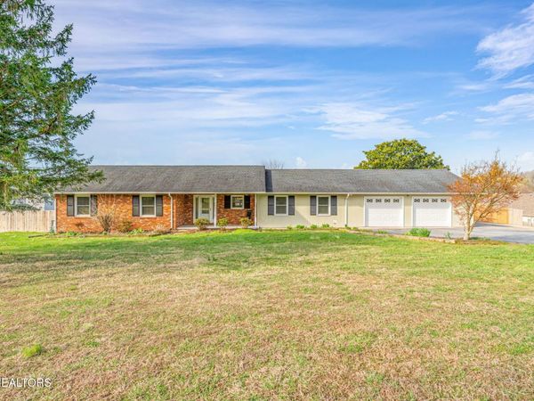 7905 Brickyard Rd, Powell, TN 37849