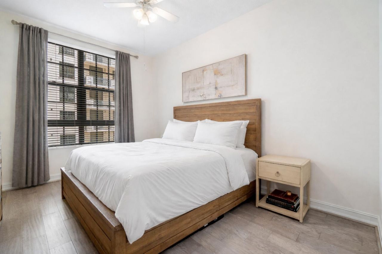 701 S Olive Avenue, Unit 1705, West Palm Beach, FL 33401 Photo