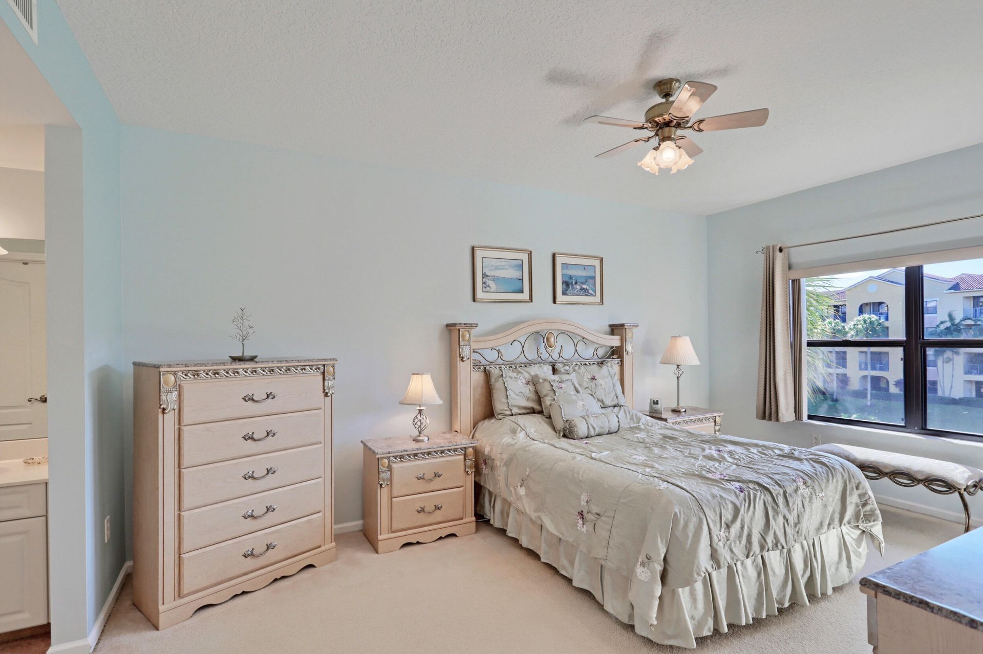 800 Uno Lago Drive, Unit 305, Juno Beach, FL 33408 Photo