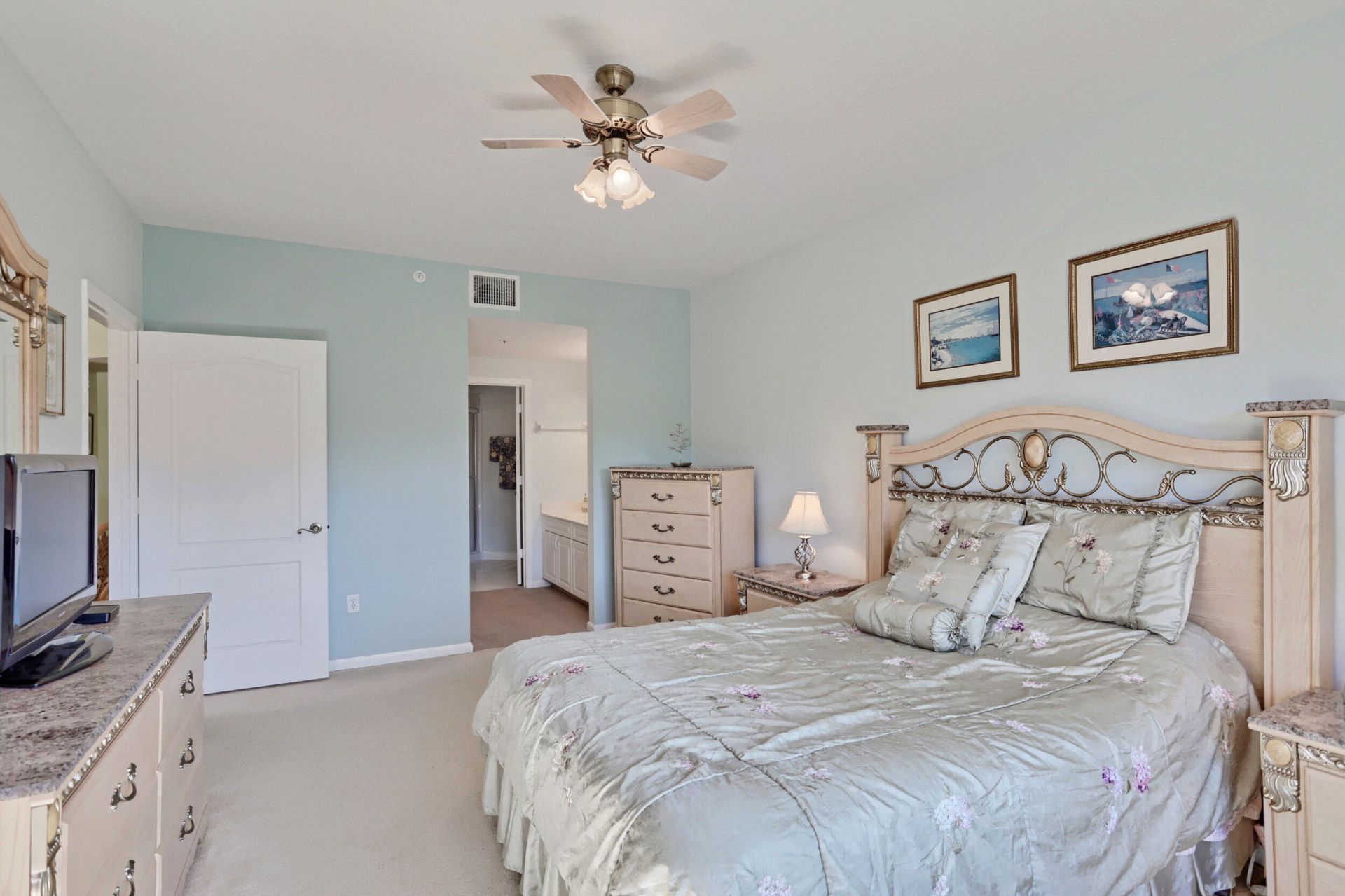 800 Uno Lago Drive, Unit 305, Juno Beach, FL 33408 Photo